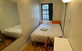 Affordable & Central Williamsburg Boutique Room